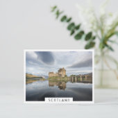 Carte Postale Eilean Donan Castle avec réflexion en Ecosse (Debout devant)
