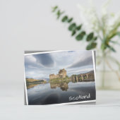 Carte Postale Eilean Donan Castle avec réflexion en Ecosse (Debout devant)
