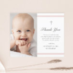 Carte Postale Élégance moderne filles Baptême Merci<br><div class="desc">Moderne Elegance Girls Baptism Merci est une carte postale moderne et propre avec des rayures roses douces et une croix avec photo sur le devant. Le dos est une carte postale. Type personnalisable gris vous permet de modifier toutes les informations de la carte à votre goût. Parfait pour un baptême...</div>