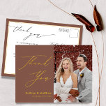 Carte Postale Élégant Mariage en or Script en terre cuite Merci<br><div class="desc">Terracotta Elegant Gold Script Modern Photo Simple Mariage Carte postale Merci. Express combien vous êtes reconnaissants à vos amis et votre famille qui ont fait de votre mariage un spécial supplémentaire avec ce magnifique carte de remerciements photo mariage. Tous les textes sont pré-arrangés pour que vous personnalisiez facilement et rapidement...</div>