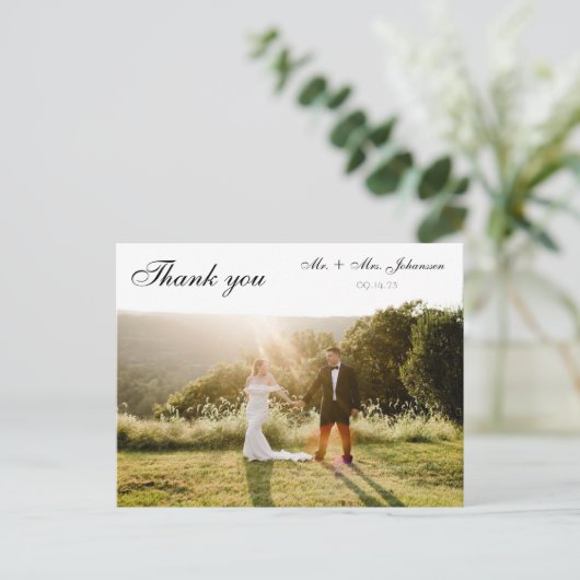 Carte Postale Élégant Script Simple Mariage Merci (Debout devant)