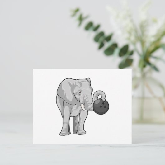 Carte Postale Éléphant au bowling avec boule de bowling (Debout devant)