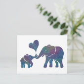 Carte Postale Elephant Hugs Rainbow Maman et bébé avec coeur (Debout devant)