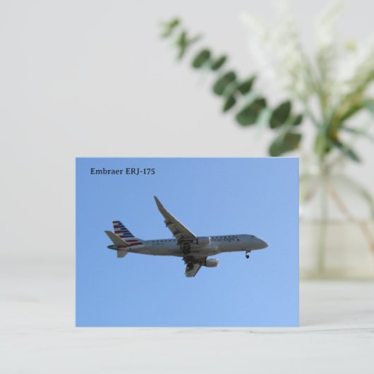 Carte Postale Embraer (Debout devant)