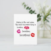 Carte Postale Embrasser est comme une soumission immobilière Aim (Debout devant)