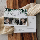 Carte postale Emerald Greenery 3 Photo Merci<br><div class="desc">Cette verte émeraude 3 photo merci carte postale est parfaite pour un mariage boho. Le design élégant et rustique présente des feuilles d'aquarelle vert foncé moody et des eucalyptus aux tons bohèmes modernes. Personnalisez le dos de la carte postale avec vos noms, votre adresse de retour et un message de...</div>