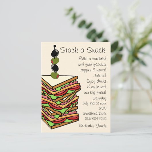 Carte Postale Empiler une invitation de fête de collations (Debout devant)