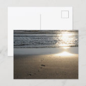 Carte Postale Empreintes de pas sur la plage de sable (Devant / Derrière)