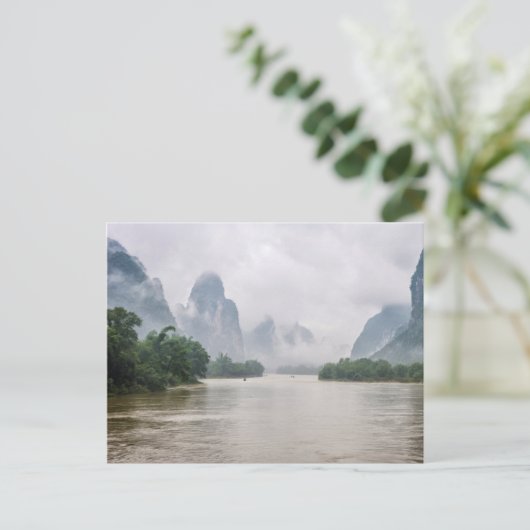 Carte Postale En bas du fleuve Yangshuo (Debout devant)