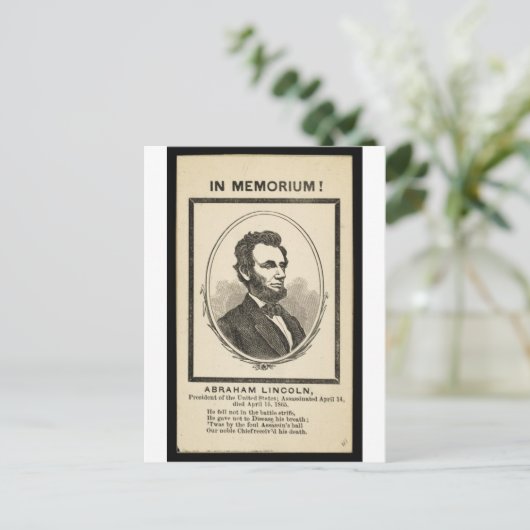 Carte Postale En mémoire ! Abraham Lincoln, président de l'Uni (Debout devant)