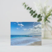 Carte Postale En solig strand från fjärran (Debout devant)