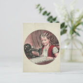 Carte Postale Enfant à la machine à coudre (Debout devant)