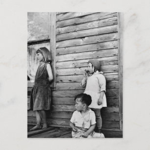Carte Postale Enfants dans la pauvreté : Années 1930