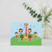 Carte Postale Enfants dansant autour de Maypole (Debout devant)