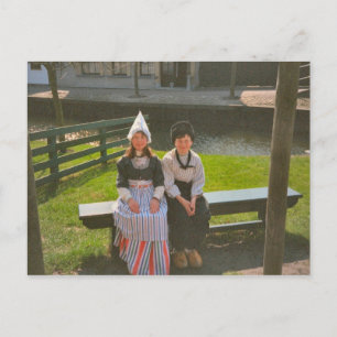 Carte Postale Enfants en costume national néerlandais