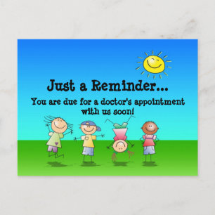 Carte Postale Enfants jouant à l'extérieur pendant une journée e