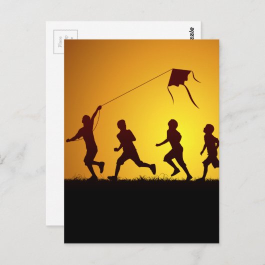 Carte Postale Enfants volant un cerf-volant (Devant / Derrière)