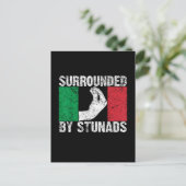 Carte Postale Entouré de Stunads (Debout devant)