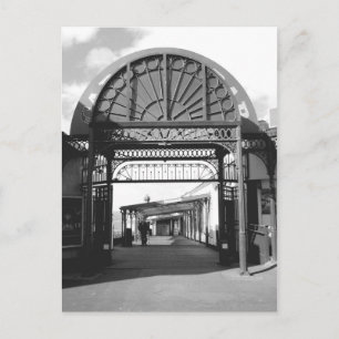 Carte Postale Entrée de North Pier B/W