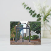 Carte Postale Entrée des archives au collège (Debout devant)