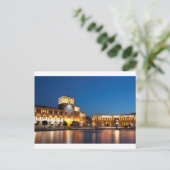 Carte Postale Erevan, carré de la République (Debout devant)