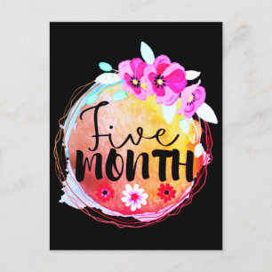 Carte Postale Étiquette de bébé de cinq mois avec motif floral