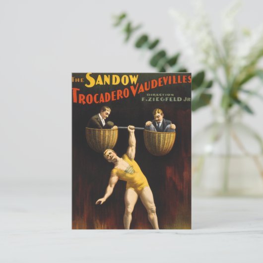 Carte Postale Eugen Sandow l'haltérophile de vaudeville Sandow (Debout devant)