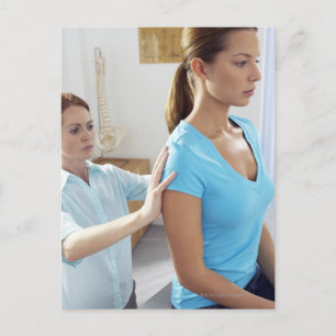 Carte Postale Examen chiropratique de la colonne épinière thorac