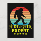 Carte Postale Expert de cache-cache Bigfoot drôle (Devant)