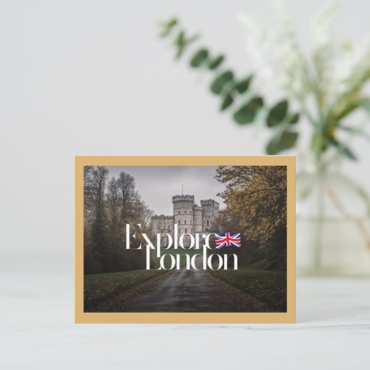 Carte Postale Explorer Londres (Debout devant)