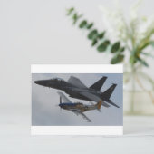 CARTE POSTALE F-15 EAGLE + P-51 MUSTANG (Debout devant)