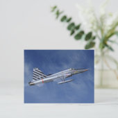 Carte Postale F-5 Freedom Fighter (Debout devant)