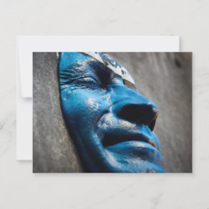 Carte Postale Face bleue de Paris : Street Art Close Up
