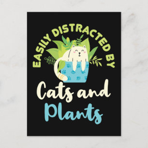 Carte Postale Facilement distrait par les chats et les Plantes d