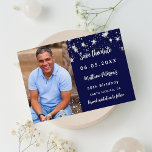 Carte Postale Faire-part Anniversaire marine bleu argent photo enregistrer<br><div class="desc">Ajoutez une photo de taille verticale. Une couleur bleu marine arrière - plan,  décorée de faux étoiles argentées. Personnalisez et ajoutez un nom et les détails.</div>