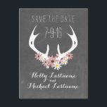 Carte Postale Faire-part Antlers Floraux   Chalkboard Inspiré Enregistrer L<br><div class="desc">Un mariage,  à l'exception de la carte postale datant qui illustre une paire de bois de cerf décorés de marguerites roses et blanches. L'Arrière - plan est inspiré du tableau de bord. Personnalisez le texte.</div>