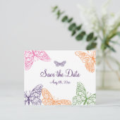 Carte Postale Faire-part Baisers de papillon violet Enregistrez la date (Debout devant)