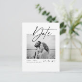 Carte Postale Faire-part Blanc Simple et Minimal Enregistrer la Date Photo (Debout devant)