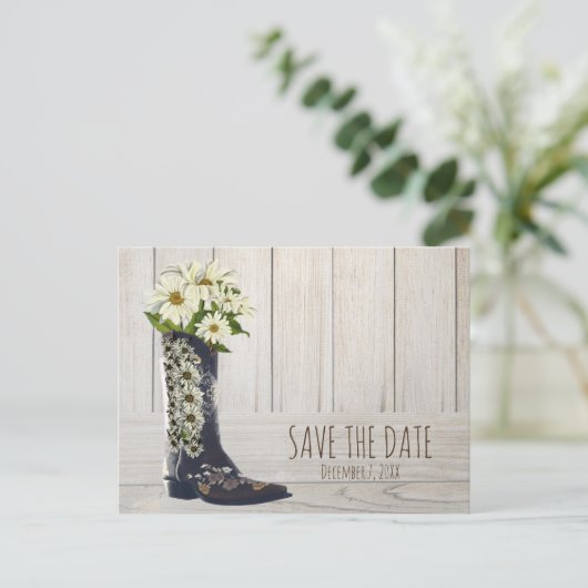Carte Postale Faire-part Boot rustique avec marguerites Enregistrer la date (Debout devant)
