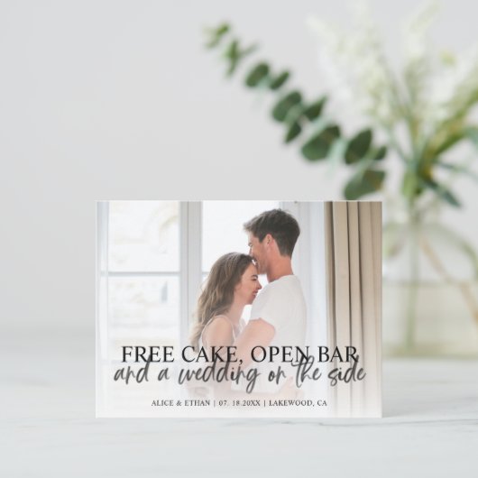 Carte Postale Faire-part Budget Funny Brush Script Enregistrer La Date Phot (Debout devant)