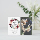 Carte Postale Faire-part Burgundy & Blue Floral Wreath Photo Enregistrer la (Debout devant)