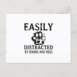 Carte Postale Faire-part Cadeau de couture   Facilement Distrait Par Coutur