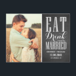 Carte Postale Faire-part Chalkboard Mangez un verre et soyez marié Enregist<br><div class="desc">Save the date! Annoncez votre date de mariage avec ce personnalisable enregistrer l'annonce de date. Il présente une typographie mixte sur un faux arrière - plan de tableau de bord. Personnalisez en ajoutant vos détails. Cette photo enregistrer la date carte postale est disponible en d'autres couleurs et carton.</div>