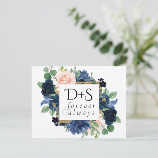 Carte Postale Faire-part Chic Blooms | Mariage Romantique Bleu Nuit et Rose (Debout devant)