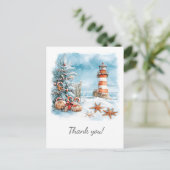 Carte Postale Faire-part Christmas at the Beach Lighthouse Tree | (Debout devant)