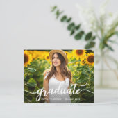 Carte Postale Faire-part de graduation en calligraphie tendance (Debout devant)
