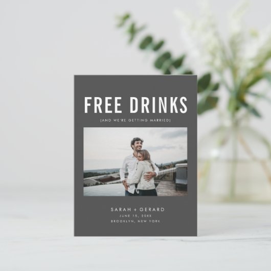 Carte Postale Faire-part Drôle boissons gratuites Mariage Gris Enregistrer (Debout devant)