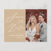 Carte Postale Faire-part Dusty Beige Élégant Script Mariage Enregistrer La  (Devant)