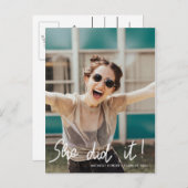 Carte Postale Faire-part Elle a Réussi Diplômée Script Manuscrit | Photo  (Devant / Derrière)