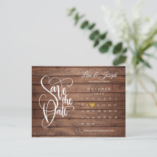 Carte Postale Faire-part Enregistrer la date Calendrier Rustic Wood Gold He (Debout devant)